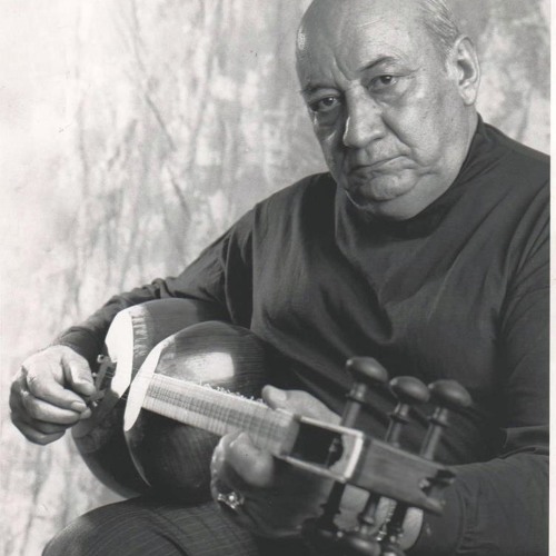 Jalil Shahnaz, Homayoun
