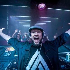 Tom Middleton @ Studio 2nd Birthday - 2013 December