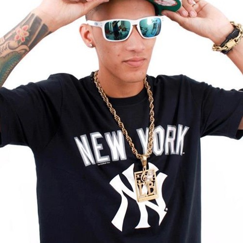 Stream MC Leo Da Baixada Ostentação Fora Do Normal 2 Lançamento 2014
