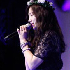 Park Shin Hye singing Pitch Black at Japan afternoon party