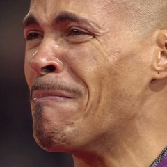 Câu Chuyện Cảm Động - LEG