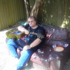 HIGHLIGHTS...The Best of 2013ad...SIMON GUITAR JOHN