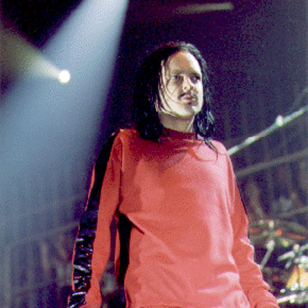 where does jonathan davis live