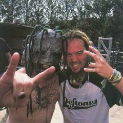 Soulfly - Jumpdafuckup Ft Corey Taylor (Live)