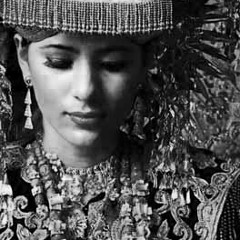 Kambanglah Bungo (Minangkabau Folk Song)