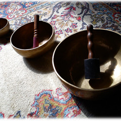 Massaggio Sonoro con campane tibetane (singing bowls sound massage)