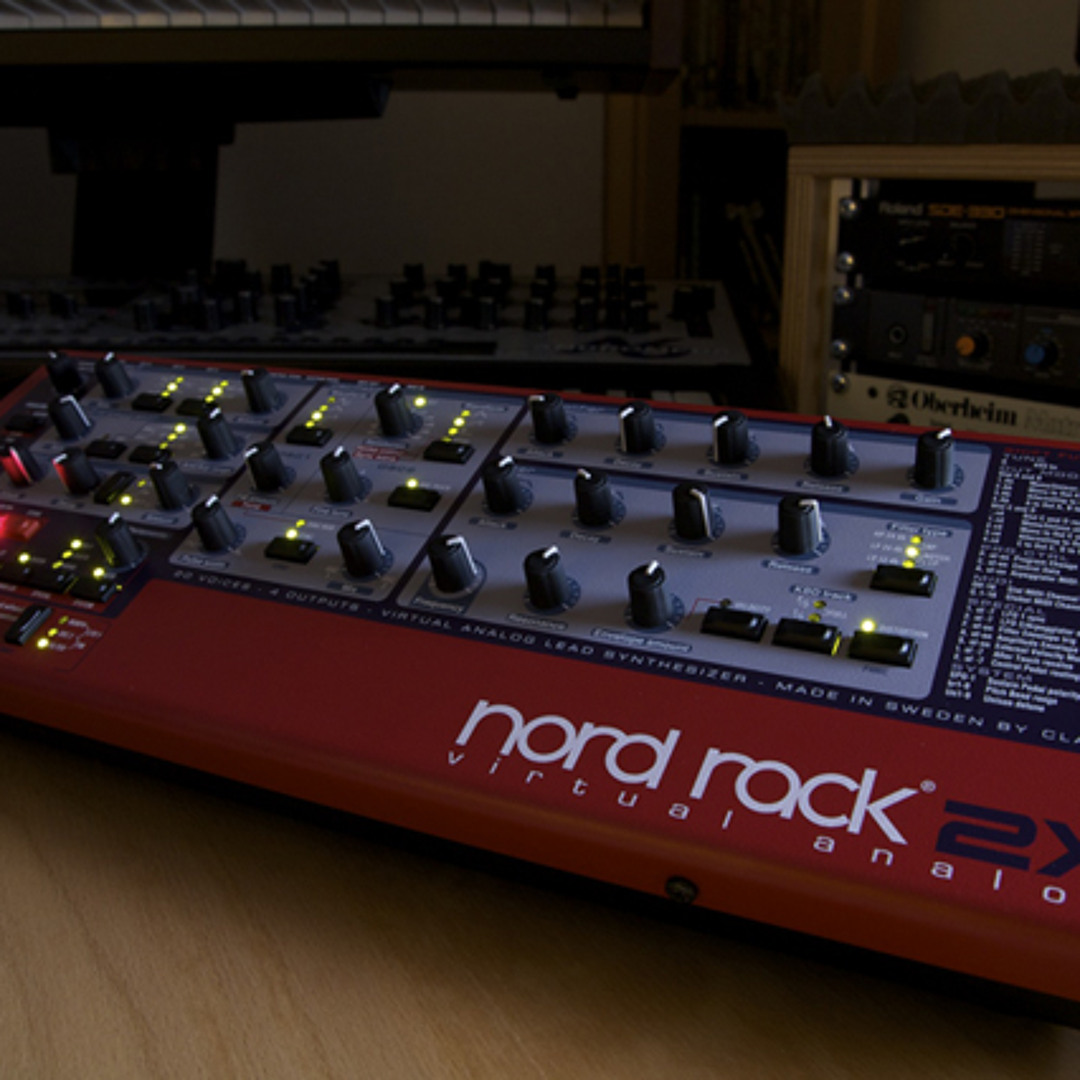 artworks-000066959516-9m8m28-