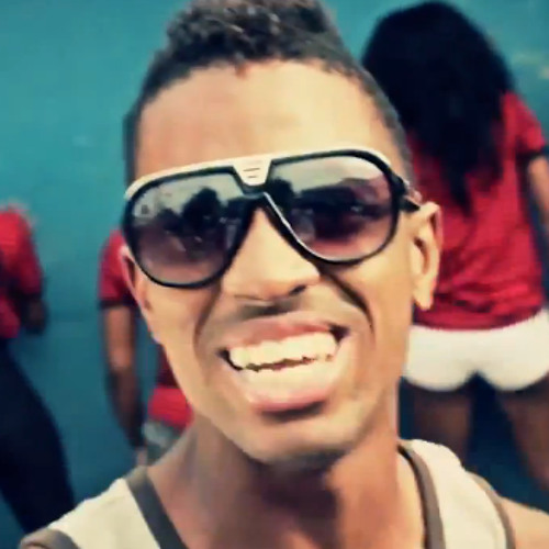 QQ - Tip Pon Yuh Toe [@DjMadAnts][@YardHype]