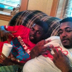 D mac..... listen up feat. 600