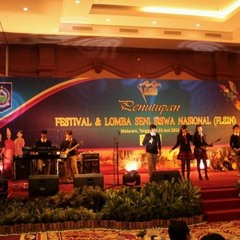 still a friends of mine @sevennewton Live At Abbe Studio