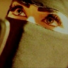 شعلان الحارثي - على شواطئ بحرك العاطفي همت at #شعر #بوح