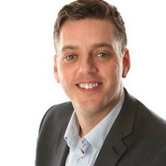Iain Lee in for Robert Elms - BBC London 94.9 (Mcasso)
