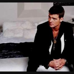 Lost Without You (Remix)-Robin Thicke ft. Vanessa Marquez