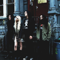 The Pretty Reckless - Sweet Things (Acoustic)