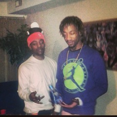 WUA... ENEMYS N DA CLOSET