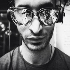 Rais Your Hands & I Don’t Care Vs. Crackin (Hardwell Summer 2013 Mashup)(Richard B Edit)