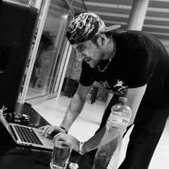 _Carlos_Tech_House_Spiritshop_