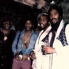 We gonna Pee on the "sample troll" (Tha Big Nose Mf got it coming)