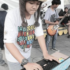 Ice Cream Bunny Berry- Ost Crayon Shinchan