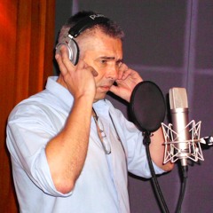 Johnny Cash / David Allan Coe - She Used To Love Me A Lot (Acoustic Cover by Harri Makela)