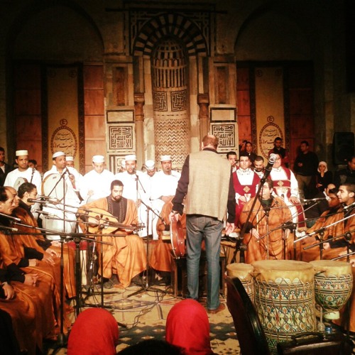 قمر - سماع للإنشاد الصوفى و فرقة الترانيم الكنآئسية