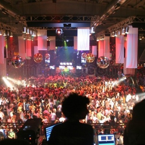 Berghain01fasterSet