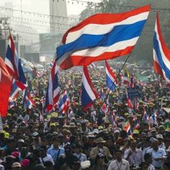 ក្រុមបាតុករ​អាវលឿង​បាន​ផ្តើម​បិទខ្ទប់​ក្រុង​បាងកក តែ​នៅ​មិន​ទាន់​ផ្ទុះអំពើហិង្សា​ទេ