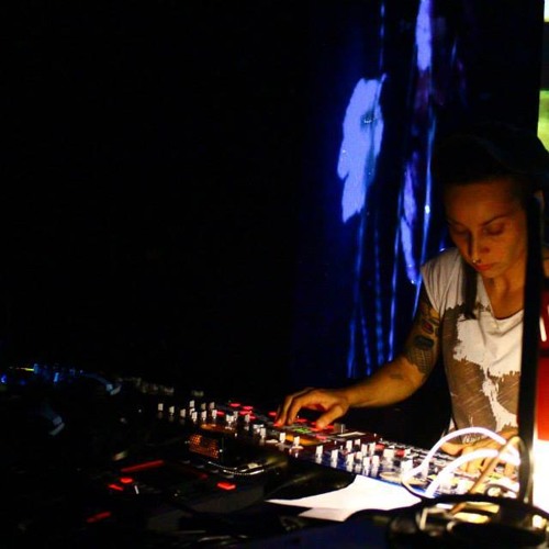CircuitElement + Fragment - LiveSet (Berlin) Part.2