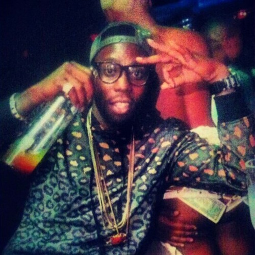 Don't Look Like Dat Jay Breezy ft Dope Marino 420gang Reefa&Beer IS OUT!!!!!!!!! "Shop Open" droppin dis summer 2k14 KKMG SO SO THROWD ENT Triple D shit