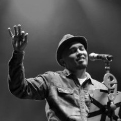 glenn fredly - Dibalas Dengan Dusta (Acoustic Version)