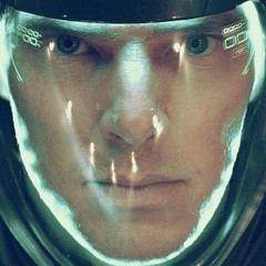 Benedict Cumberbatch in Star Trek Into Darkness