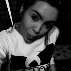 I dont bleed when she bites- Freestyle The Click/E40 Hurricane Instrumental