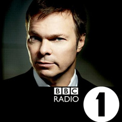 Pete Tong World Premiere:  "Claptone - United" + "Claptone - Ghost ft Clap Your Hands Say Yeah"