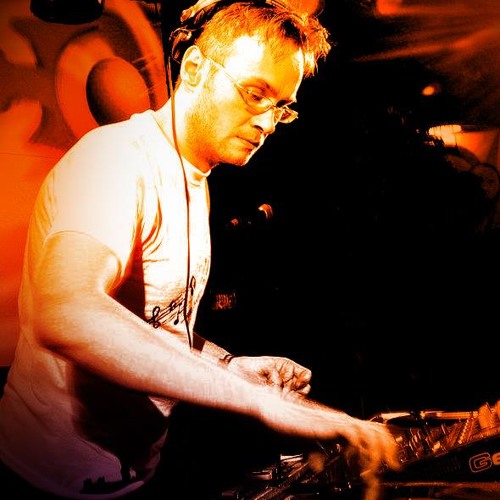 Yanix @ OSBGS Party #13 - 4 Elements - Paris - 07-12-13