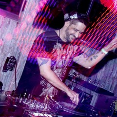 DJ Mau Mau
