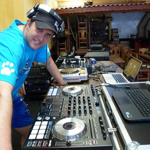 Zapp - More Bounce To The Ounce ( Exclusiva Dj Buga ) ( 108 Bpm )
