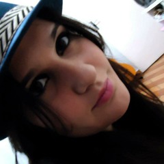 Outro Lugar Milton Nascimento (By Caroline Reis)