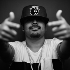 Trap Set @ #ESCALATE2 w/ Flux Pavilion  *PART 1*