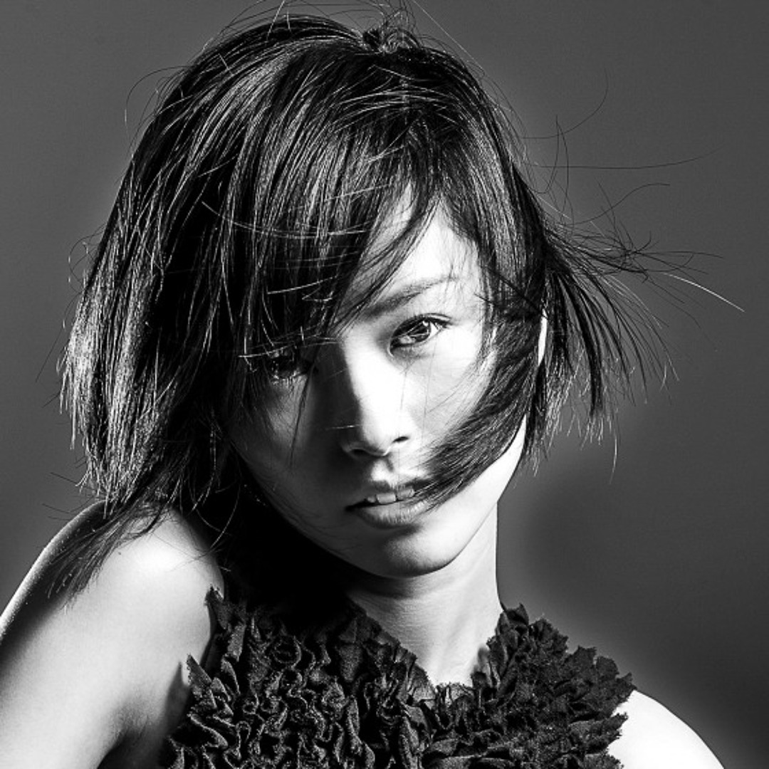 Amazon.co.jp: A woman's heart: ミュージック