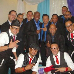 Grupo karis ,me estoy volviendo loco , con saludo