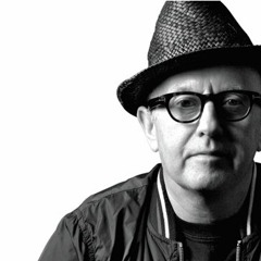 Sir David Rodigan plays 'Dem A Fight' On BBC Radio 1xtra