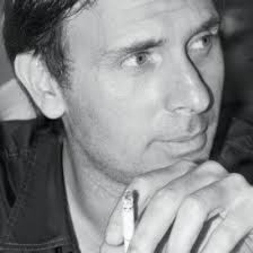 انتِ التي ليس لها بدلا ،  شعر والقاء سائد دزدار