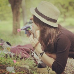 I Wanna Hold Your Hand By Niq