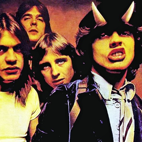 AC/DC - Rock 'n Roll Aint Noise Pollution (Solo Didio)