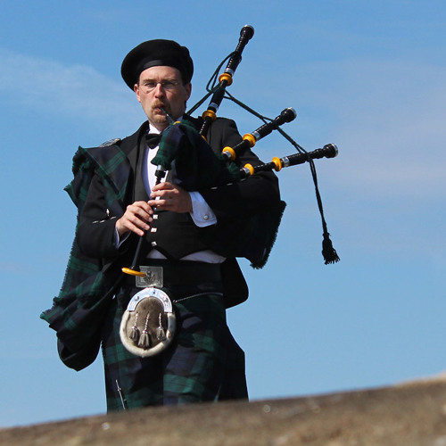 Listen to Highland Cathedral Great Highland Bagpipes by Erik Ask