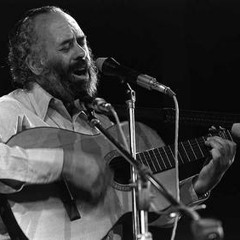 We Shall Overcome - Rabbi Shlomo Carlebach covering Pete Seeger