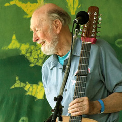 Pete Seeger sings Raghupati Raghav Raja Ram