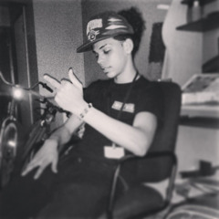 I Got 5 Freestyle Feat. JohnnyMac