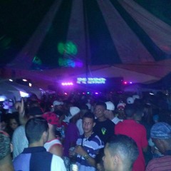 MENOR B-VOU TACA O PIRU---BAILE DO LG