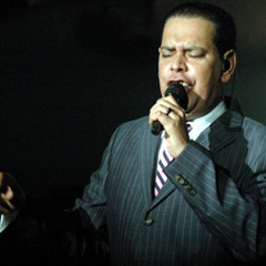 Fernando Villalona - Corazon Salvaje (En Vivo) !